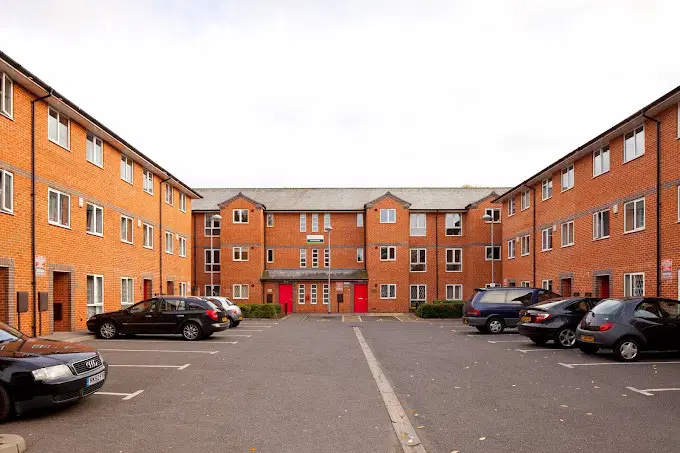 14 Brookside, Derby – Exterior
