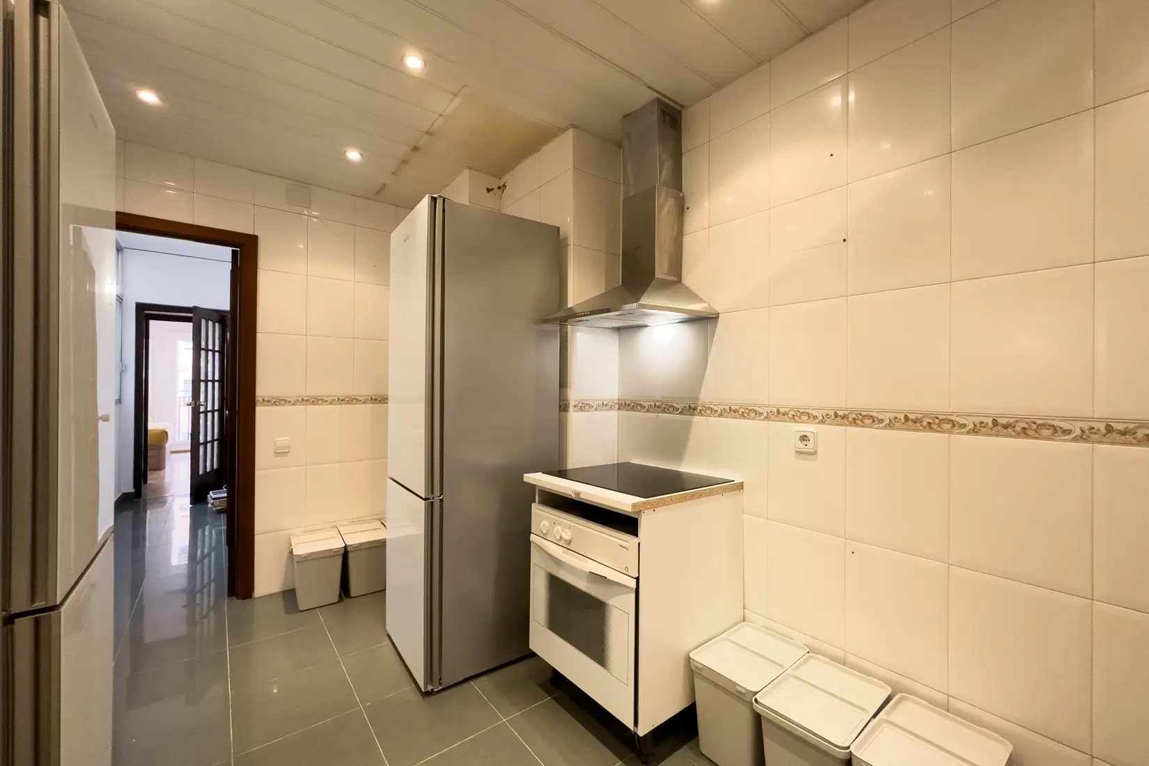 Diagonal 1, Barcelona – Kitchen