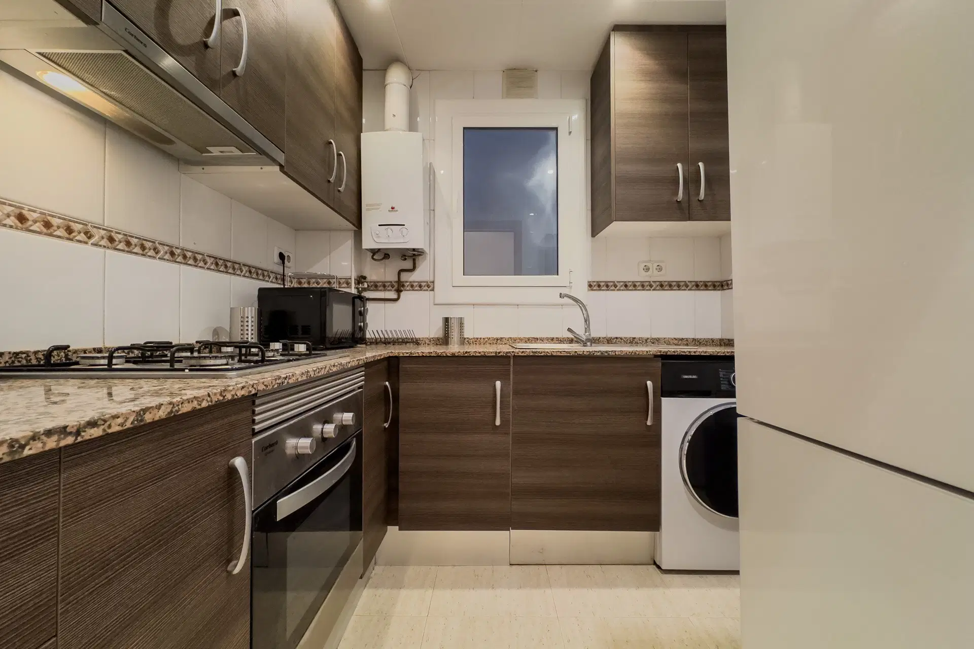 Occidente 1, Barcelona – Kitchen