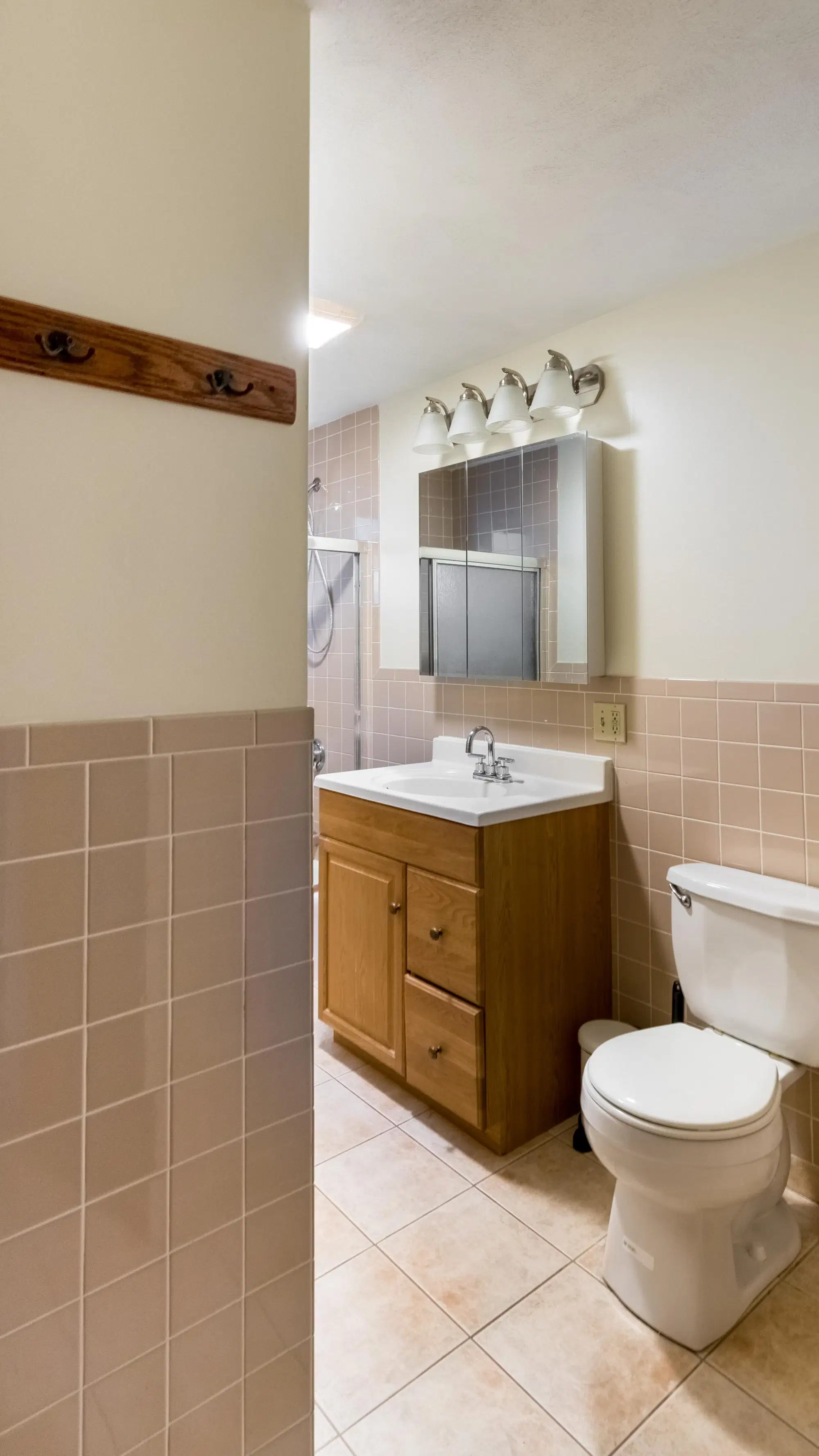 June Homes 02116, Boston – Bathroom
