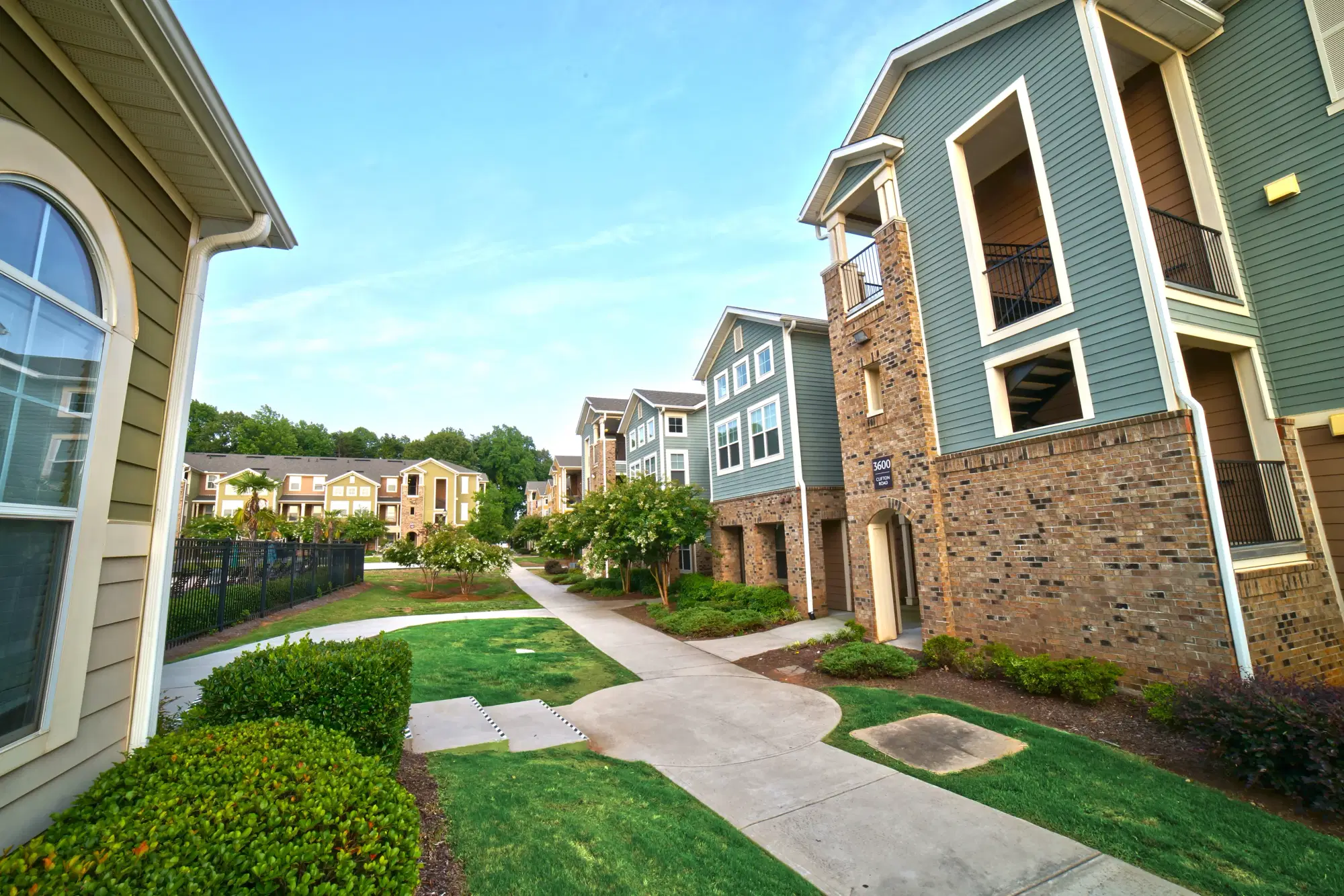 Letterman Greensboro, Greensboro – Exterior