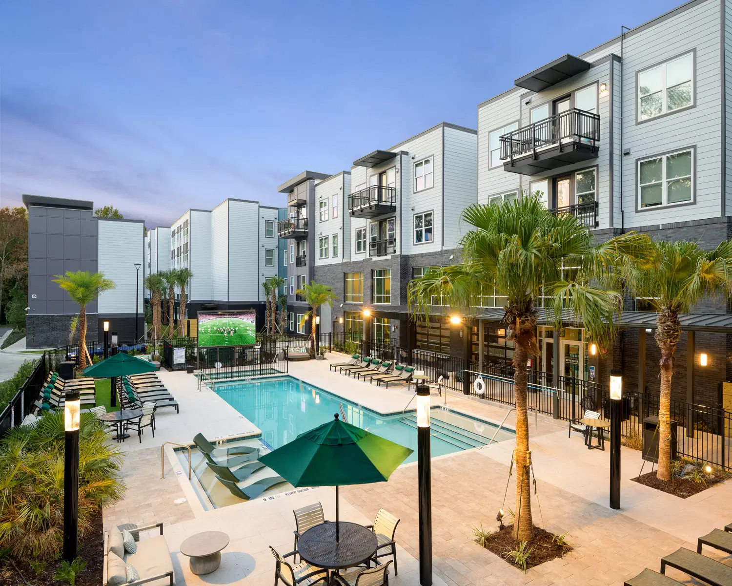 The Metropolitan Gainesville, Gainesville – Exterior