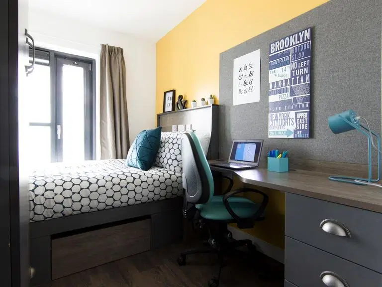 Yugo Beckley Point, Plymouth – Classic En Suite (Female Only Unit)