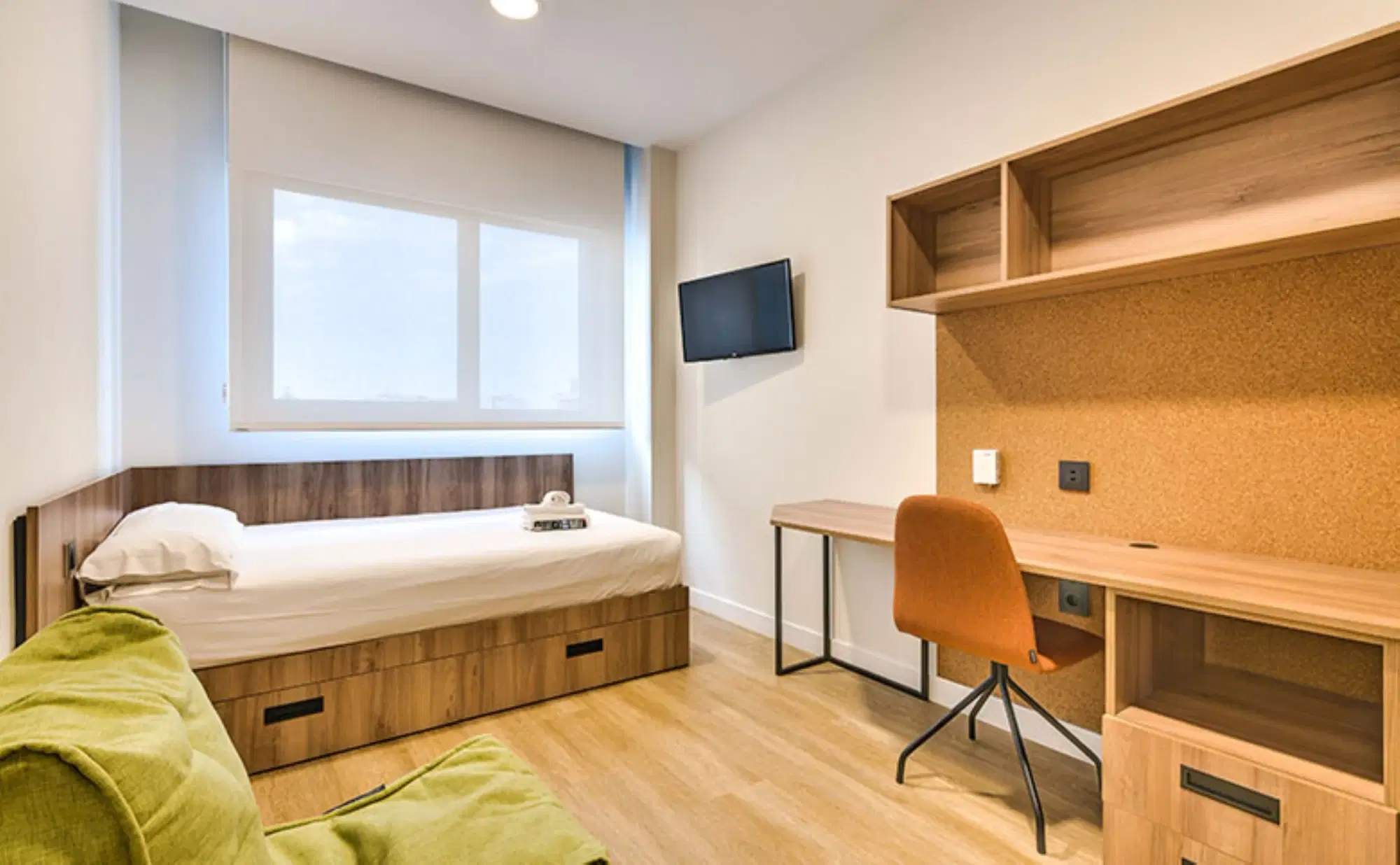 Livensa Living Sevilla, Seville – Studio With Kitchen - Premium With Terrace