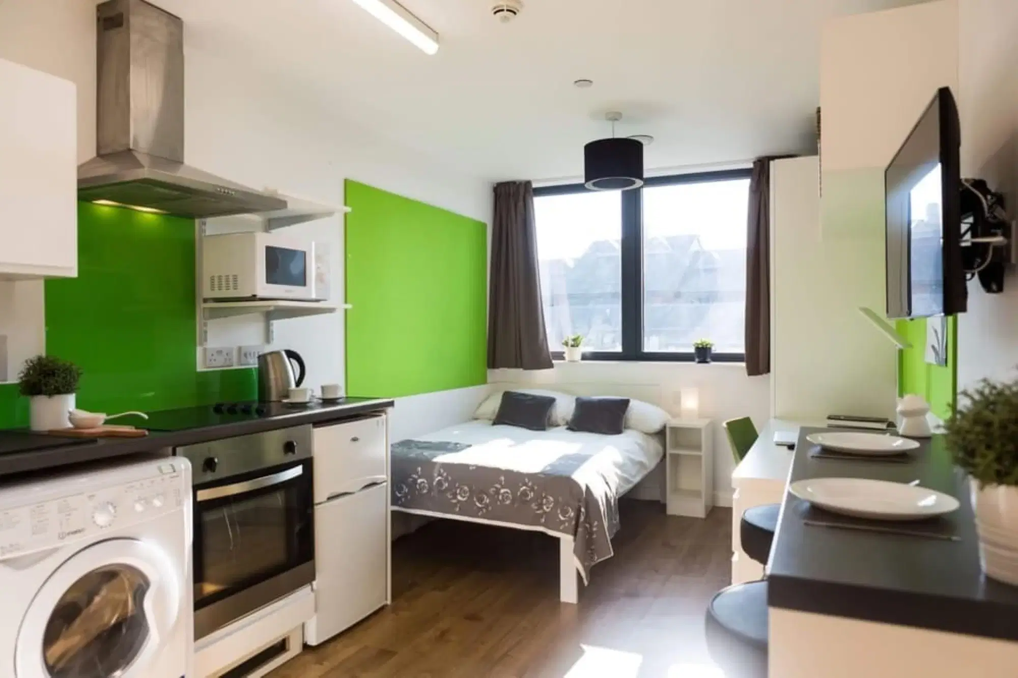 St Lawrence House, Bristol – Classic Studio