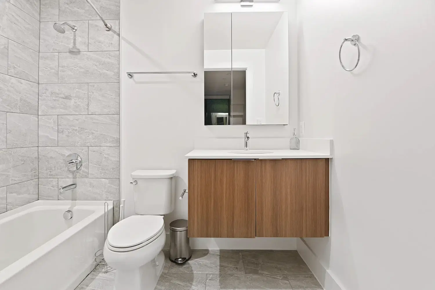 Belmont, Washington DC – Bathroom