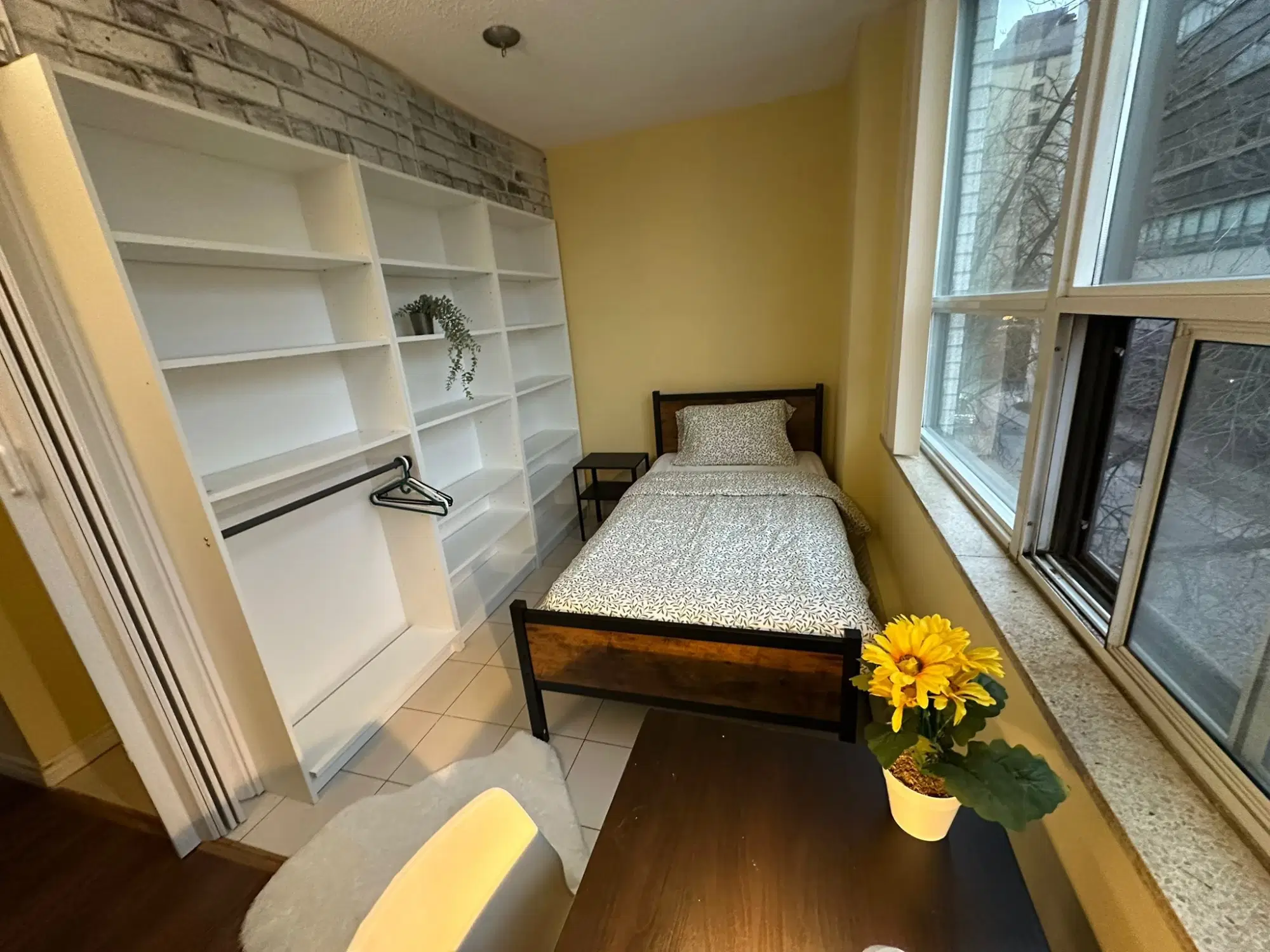 Pearson Housing 222 Elm St, Toronto – Bedroom