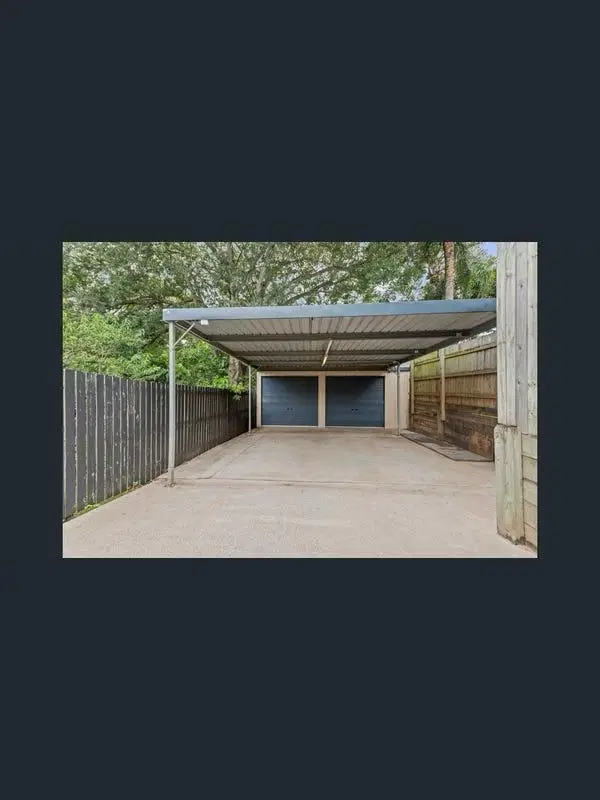 Room in a 4 Bedroom Apartment, 41 Oatland Crescent, Holland Park West, Brisbane City 4121 – Exterior