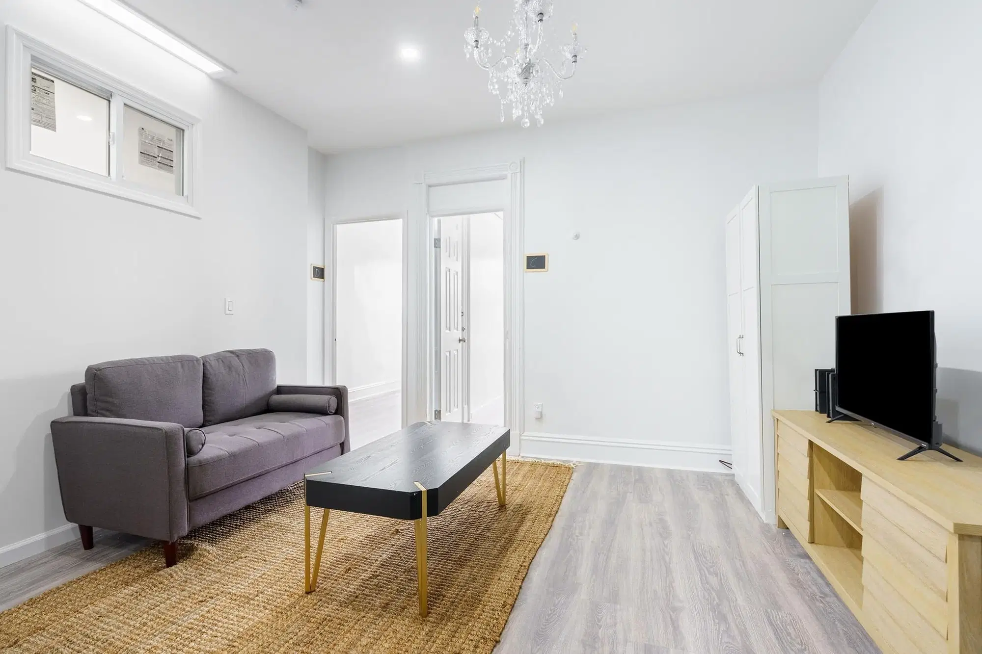 June Homes 11103, New York – Common Area