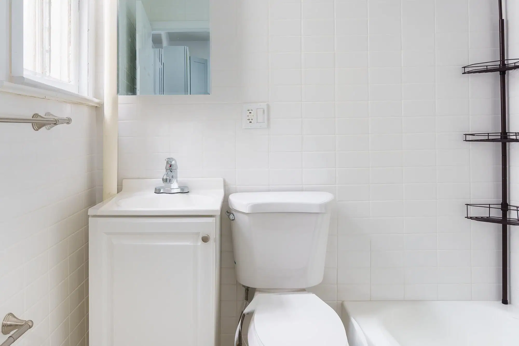 June Homes 11103, New York – #1266D: Astoria