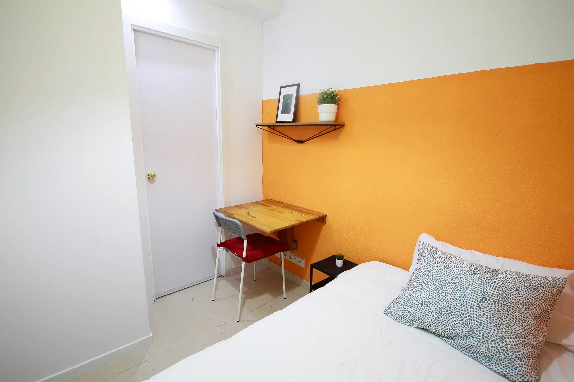 Av. De Madrid 106 3-2 Sants-Montjuïc, Barcelona – R0331