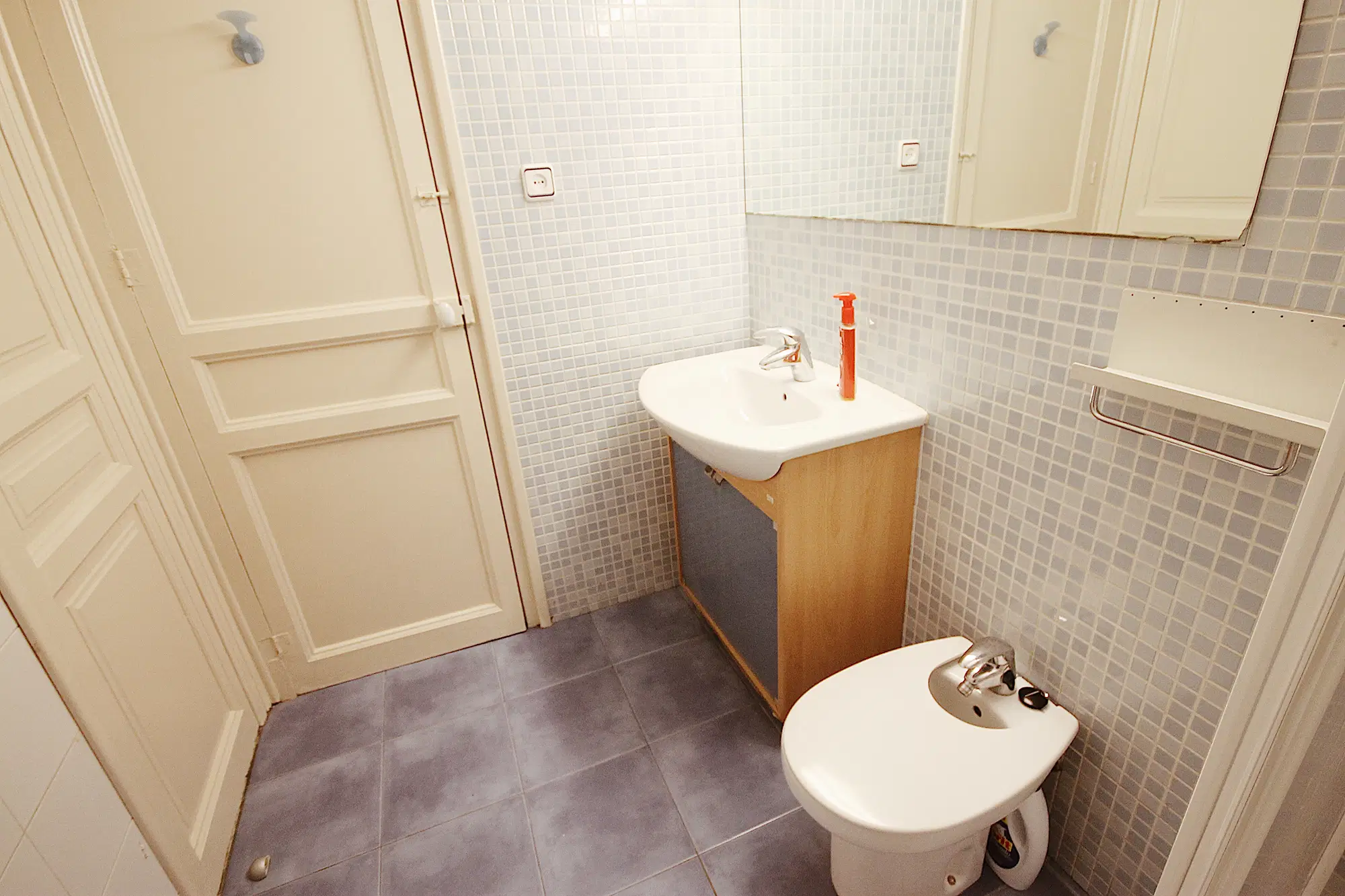Pg. De St. Joan 163 PR-1 Gràcia, Barcelona – Bathroom