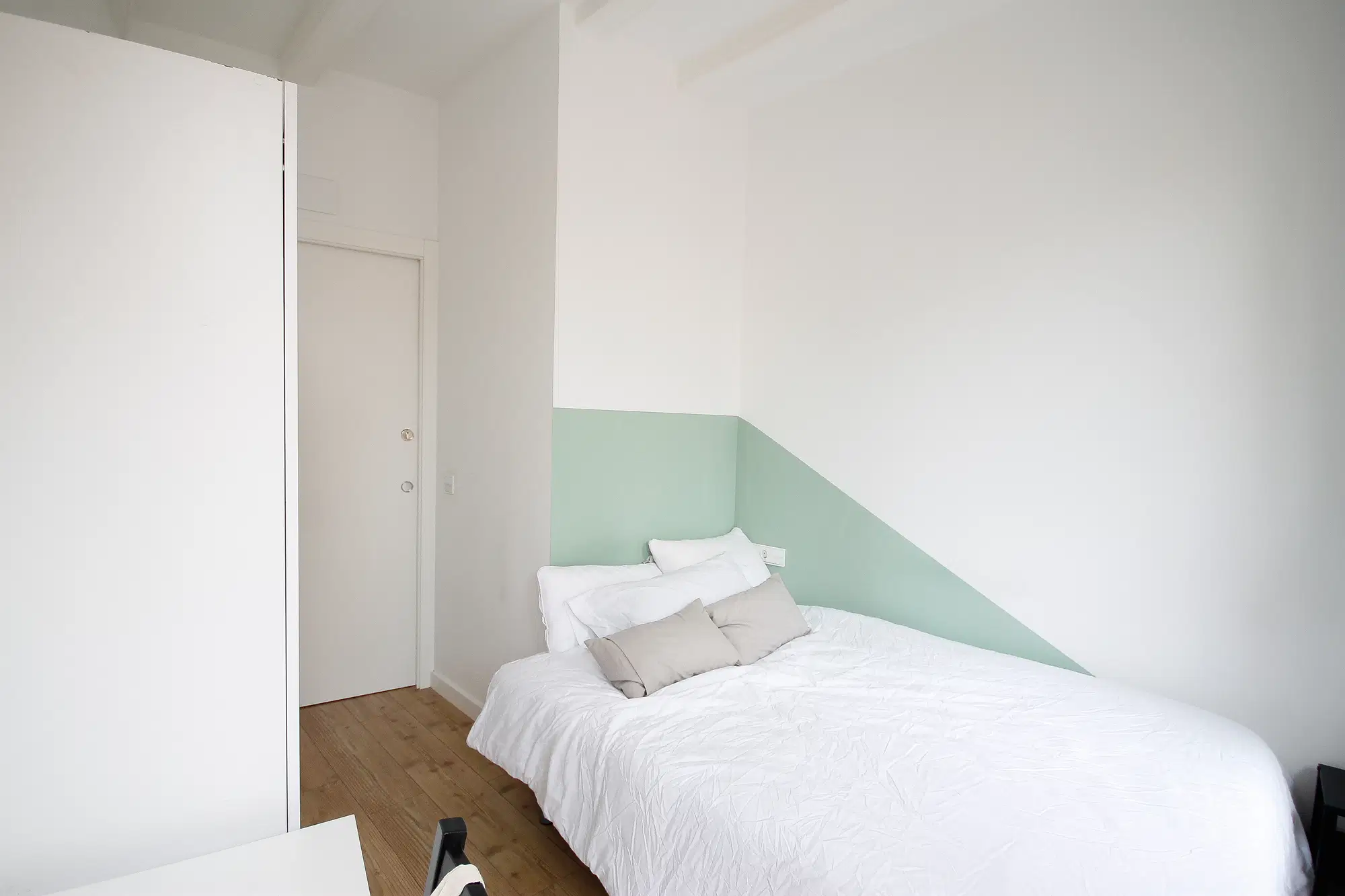 Poeta Cabanyes 14 2-1 Izquierdo, Barcelona – R0132
