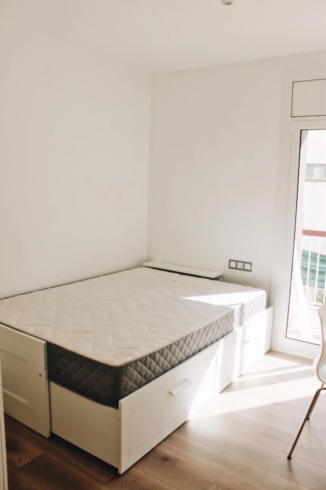 Carrer De L'Equador 77 2-4 Les Corts, Barcelona – R0095