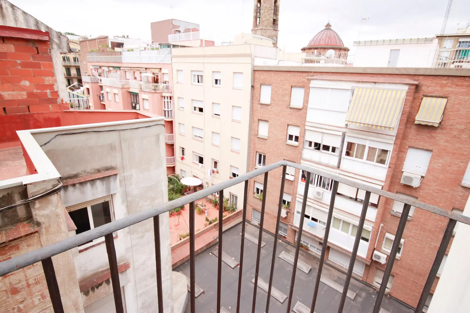 Poeta Cabanyes 14 3-1 Izquierdo, Barcelona – Exterior