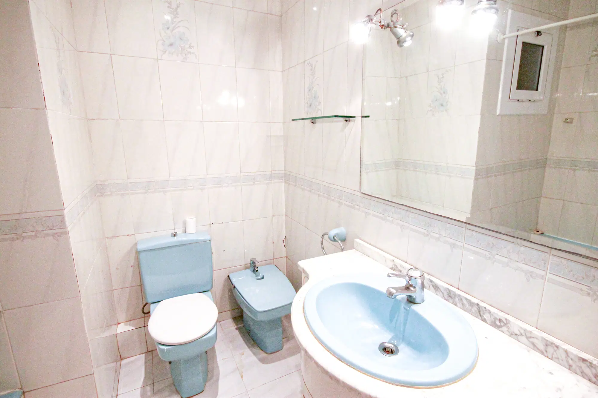 C/ De València 137 5-1 L'Eixample, Barcelona – Bathroom
