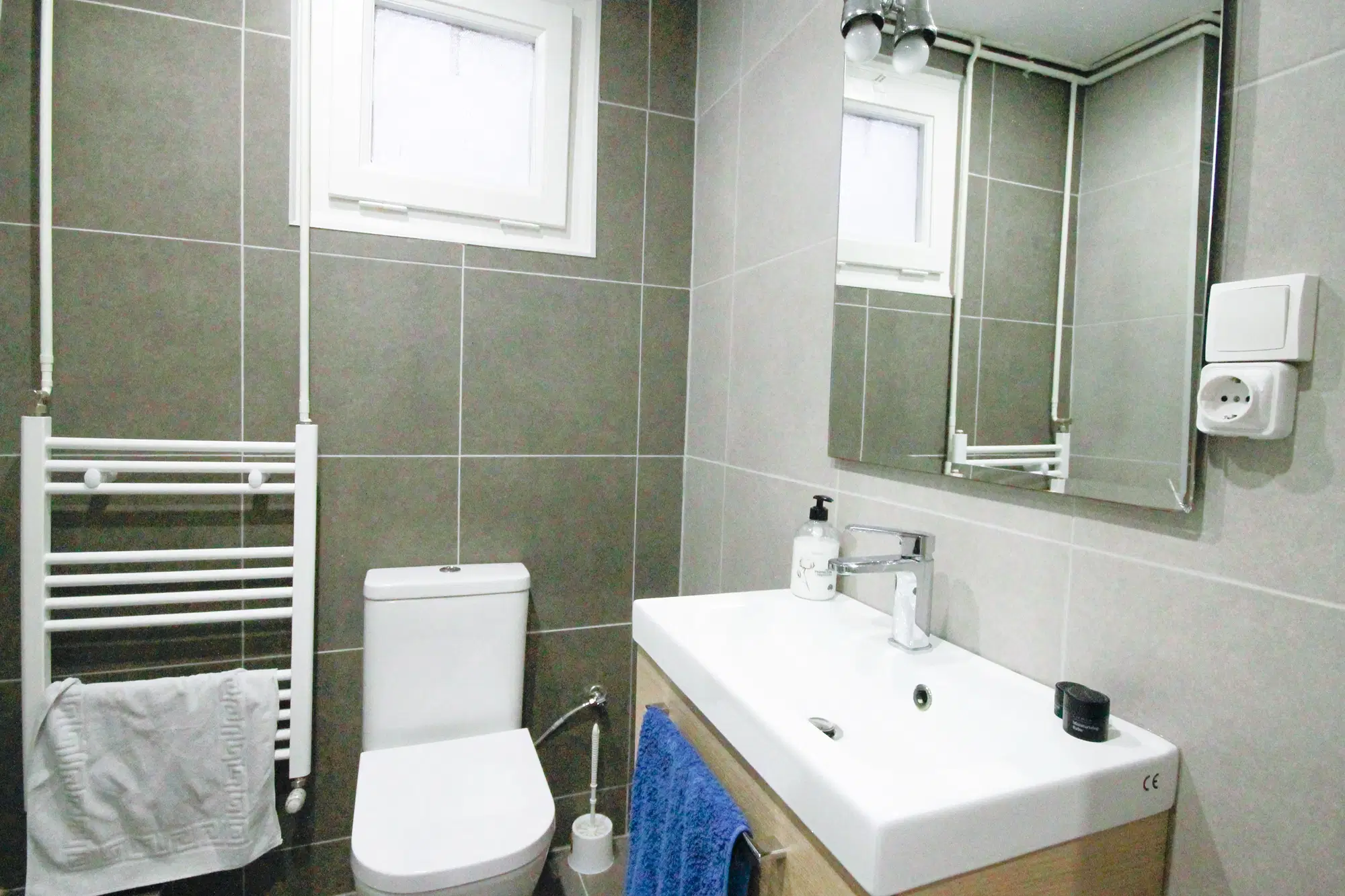 C/ De València 137 5-1 L'Eixample, Barcelona – Bathroom