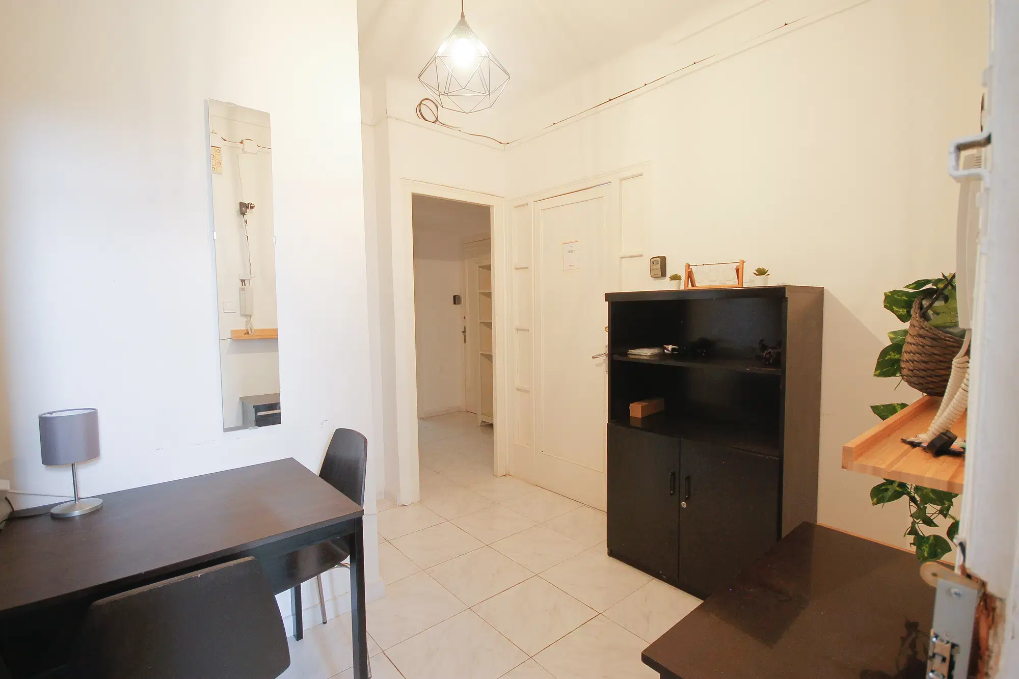 Carrer Del Cinca 4 Sant Andreu 3o, Barcelona – Common Area