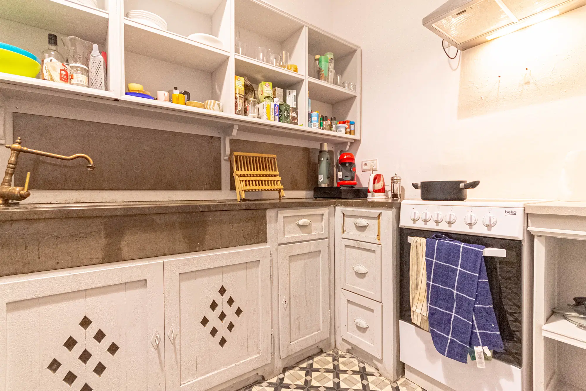 C/ Dels Mirallers 14 1 Ciutat Vella, Barcelona – Kitchen