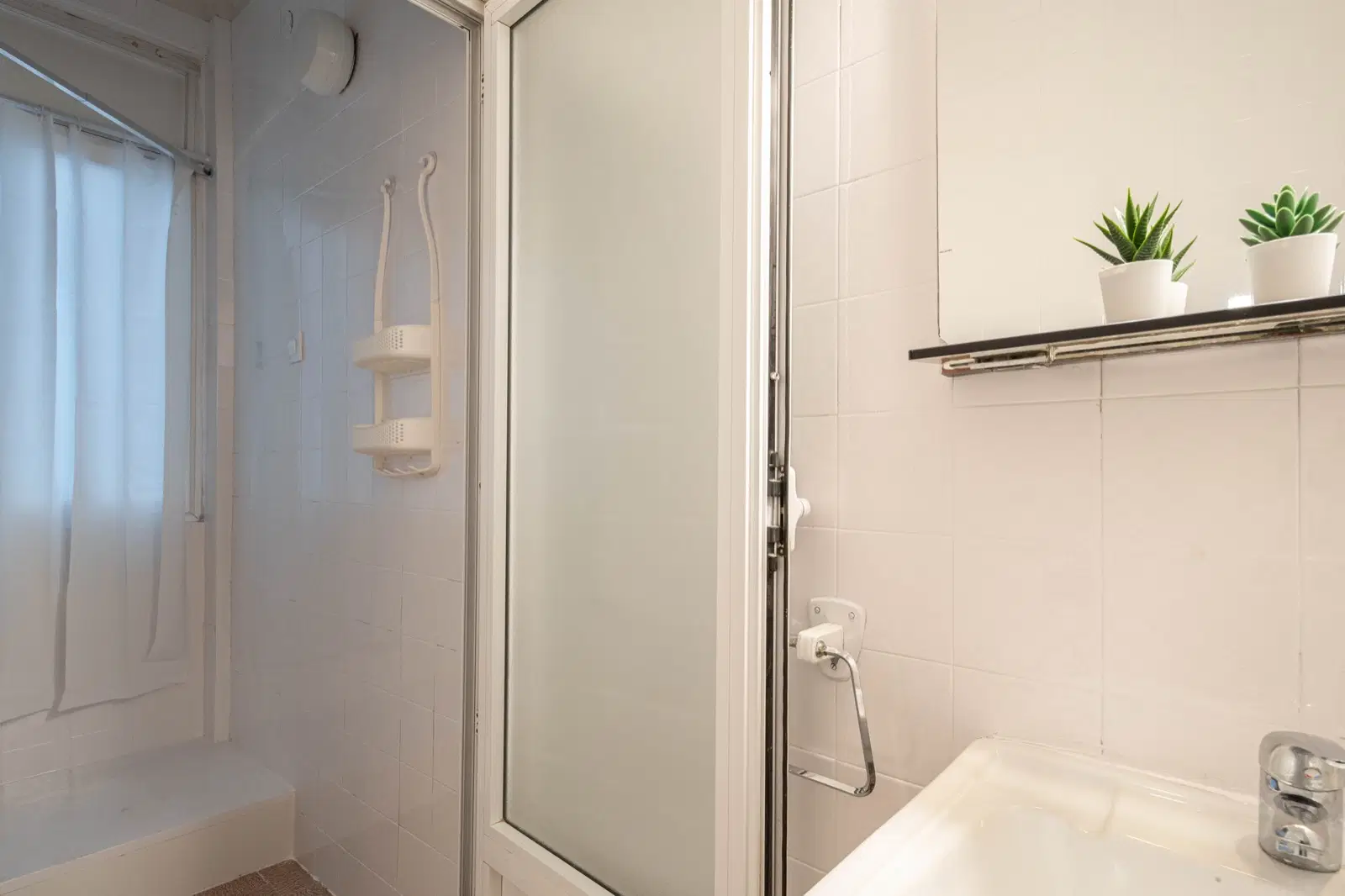 Pi I Margall 100 6-2 Escalera A, Barcelona – Bathroom