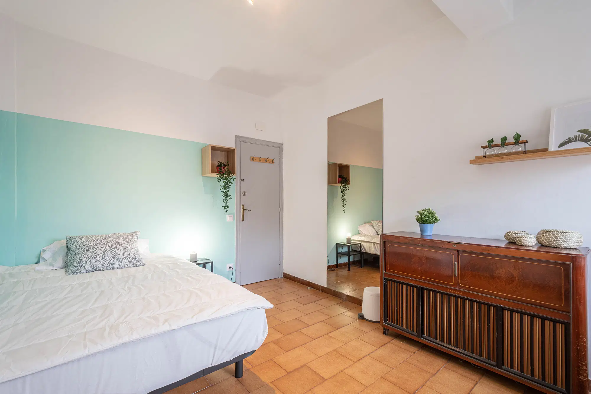 Pi I Margall 100 6-2 Escalera A, Barcelona – R0338