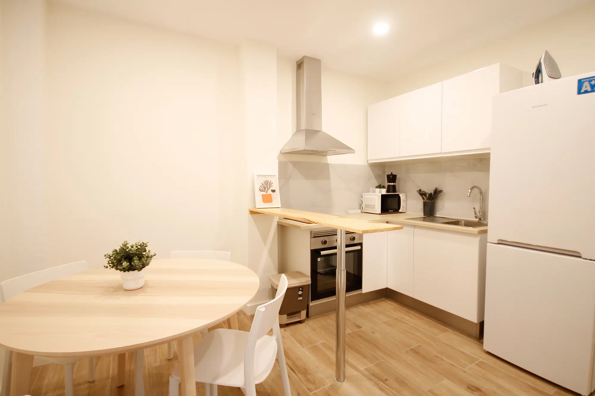 C/ De Padilla 192 Entr-1 Eixample, Barcelona – Kitchen