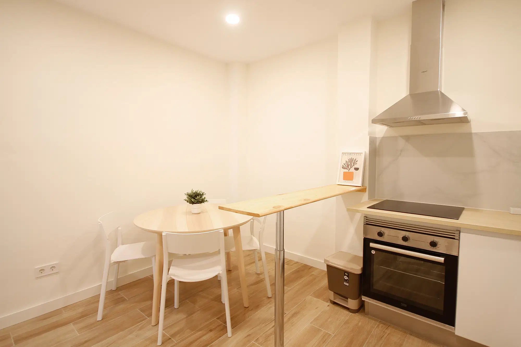 C/ De Padilla 192 Entr-1 Eixample, Barcelona – Kitchen
