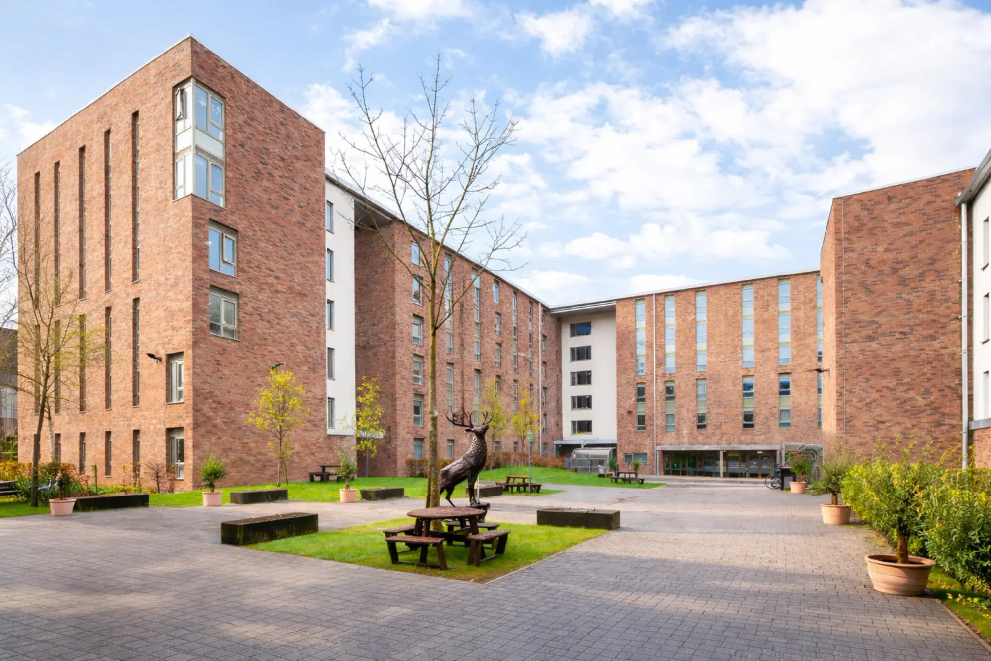 Foundry Courtyard, Glasgow – Exterior