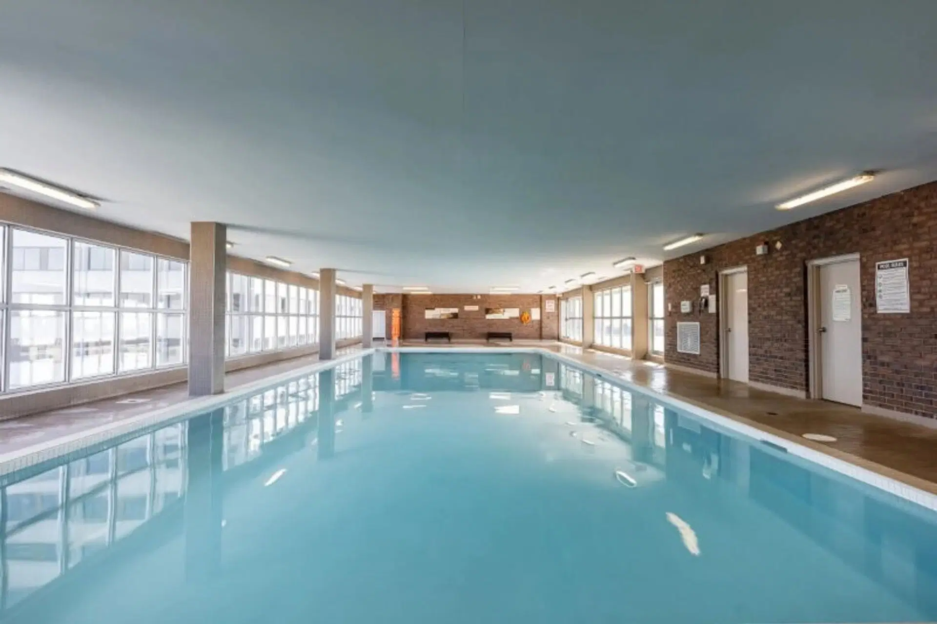 Johnson's Duplex, Toronto – Common Area