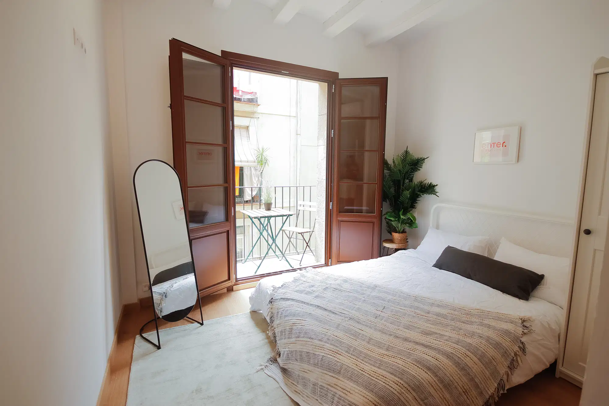 Carrer De Santa Madrona 27 3ero Ciutat Vella, Barcelona