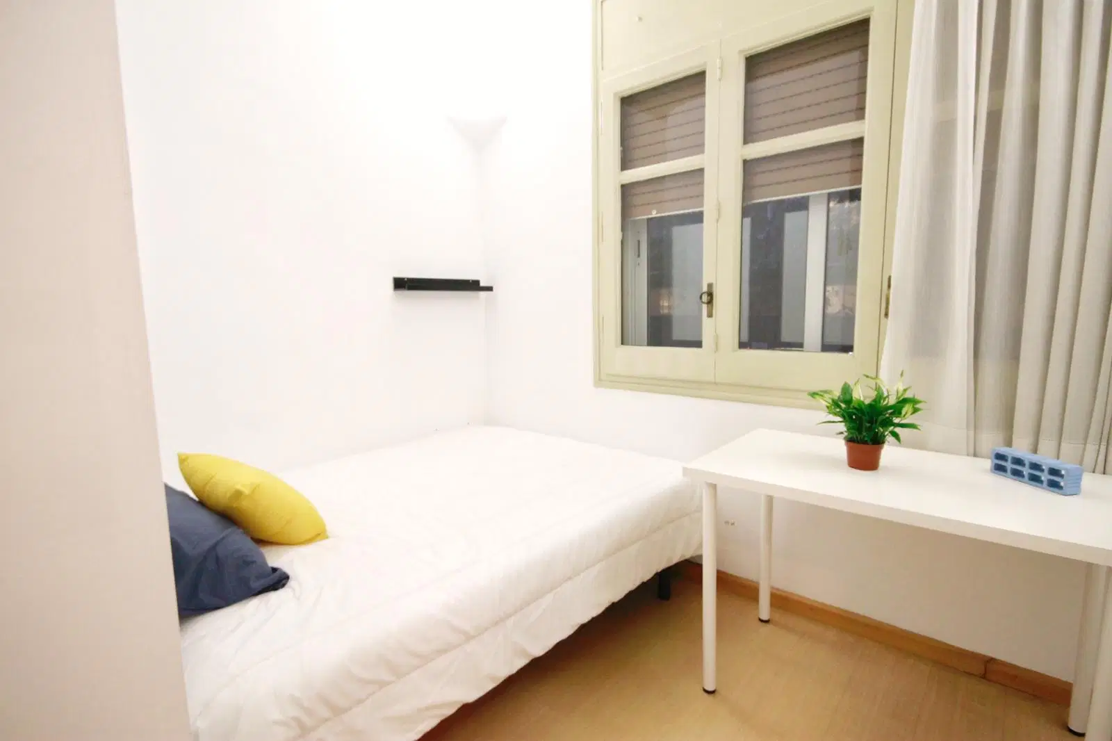 C/ De Muntaner, 511 1-2 Sarrià-Sant Gervasi, Barcelona – R0151
