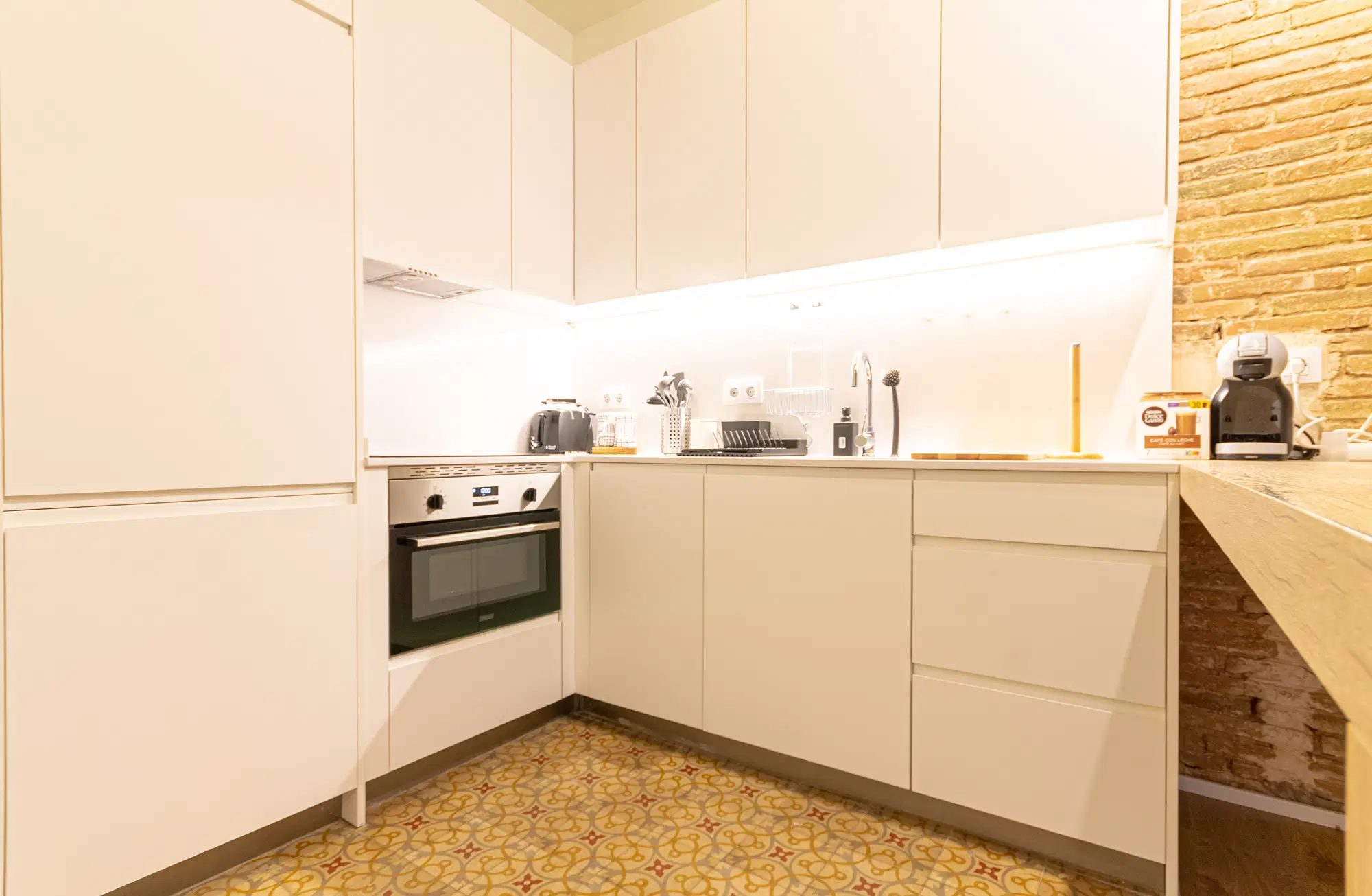 Carrer De Santa Peronella 13 1º Sarrià-Sant Gervasi, Barcelona – Kitchen