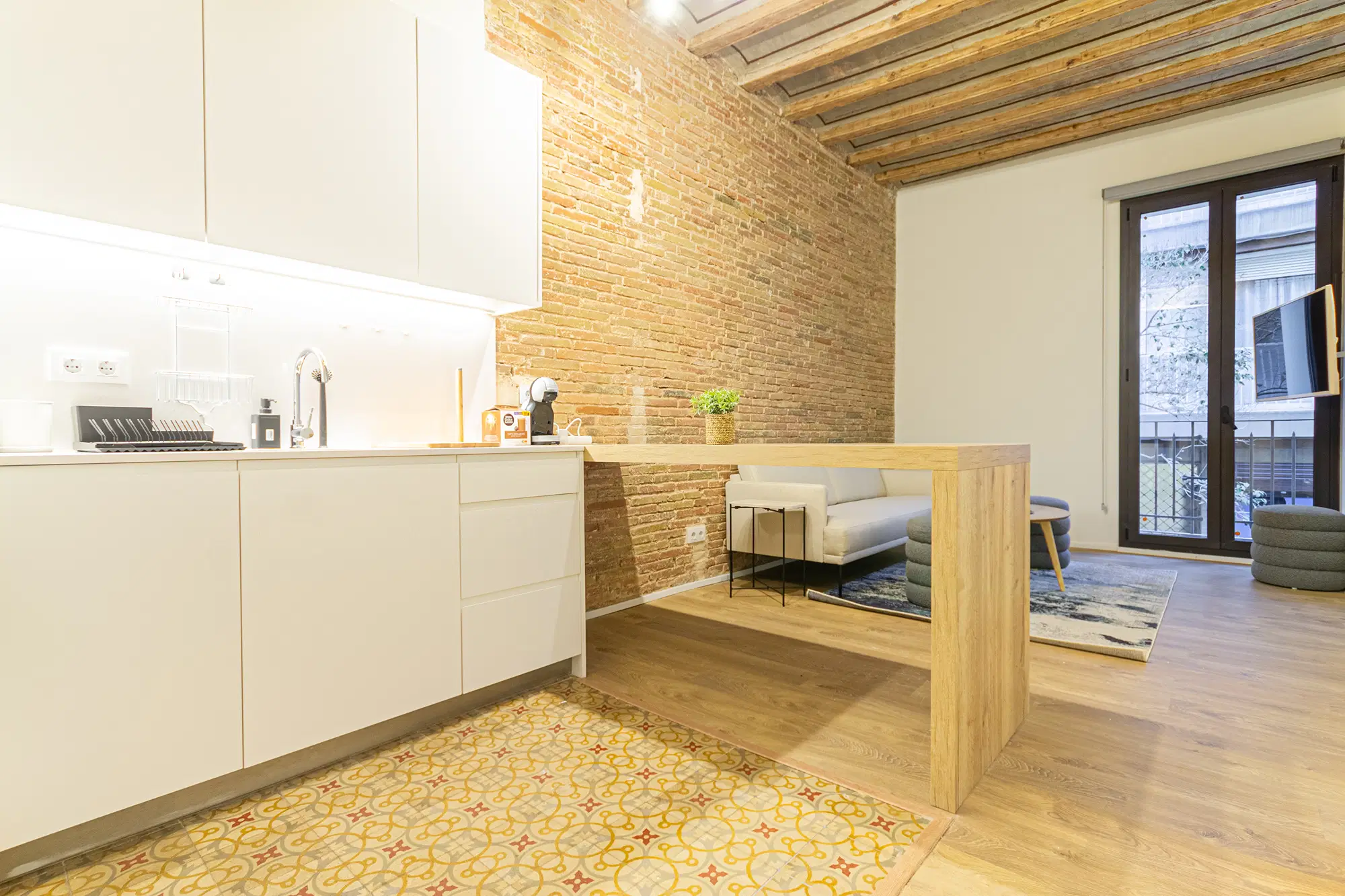 Carrer De Santa Peronella 13 1º Sarrià-Sant Gervasi, Barcelona – Kitchen