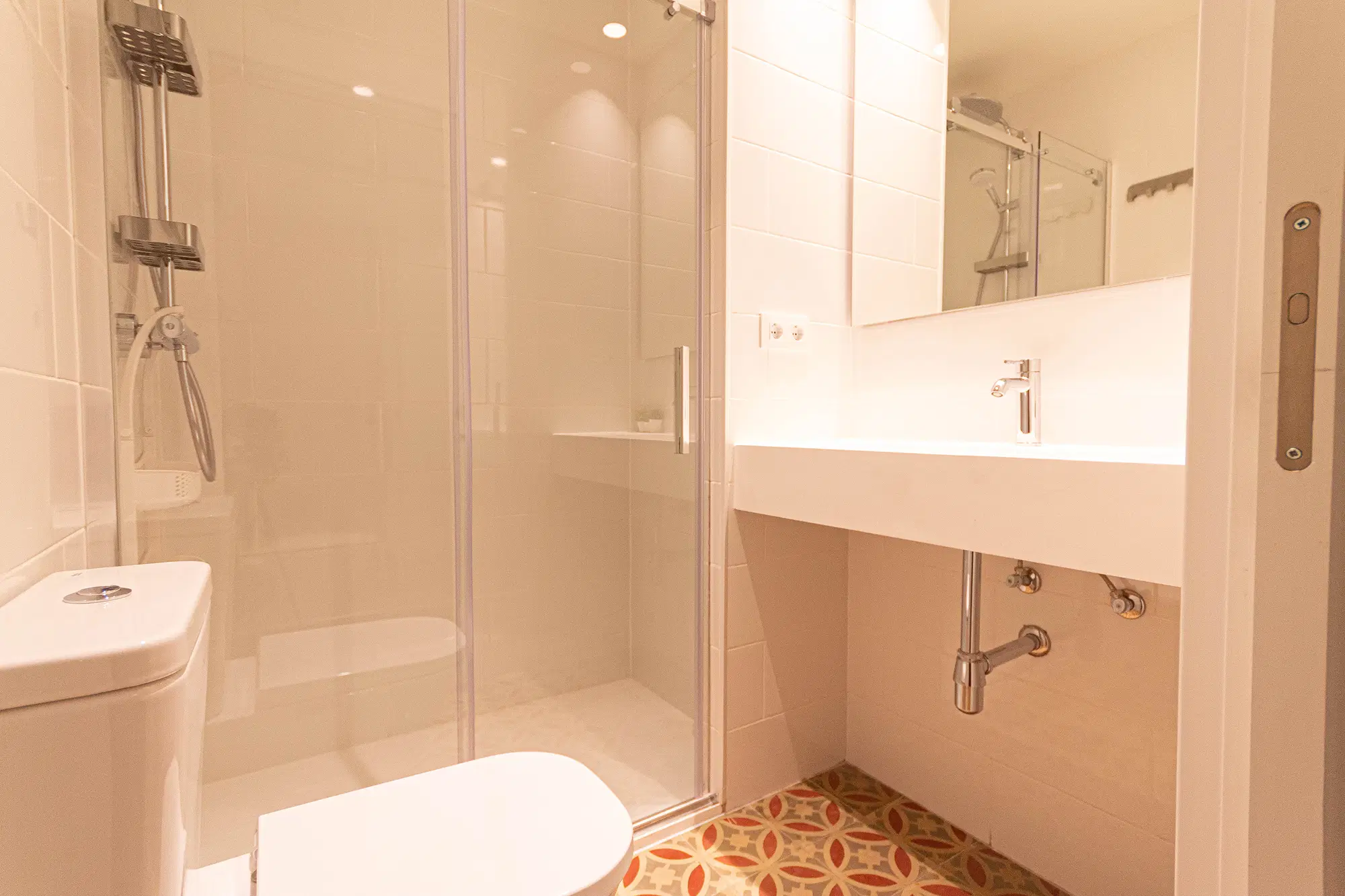 Carrer de Santa Peronella 13 2º Sarrià-Sant Gervasi, Barcelona – Bathroom