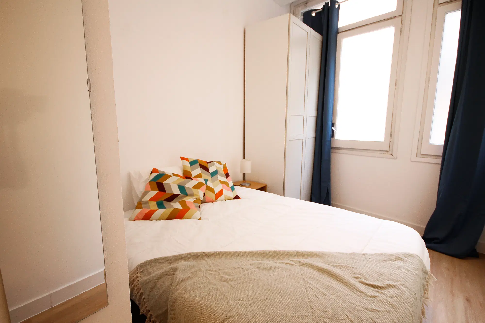 Gran Via De Les Corts Catalanes 594 3-2 L'Eixample, Barcelona – R0371