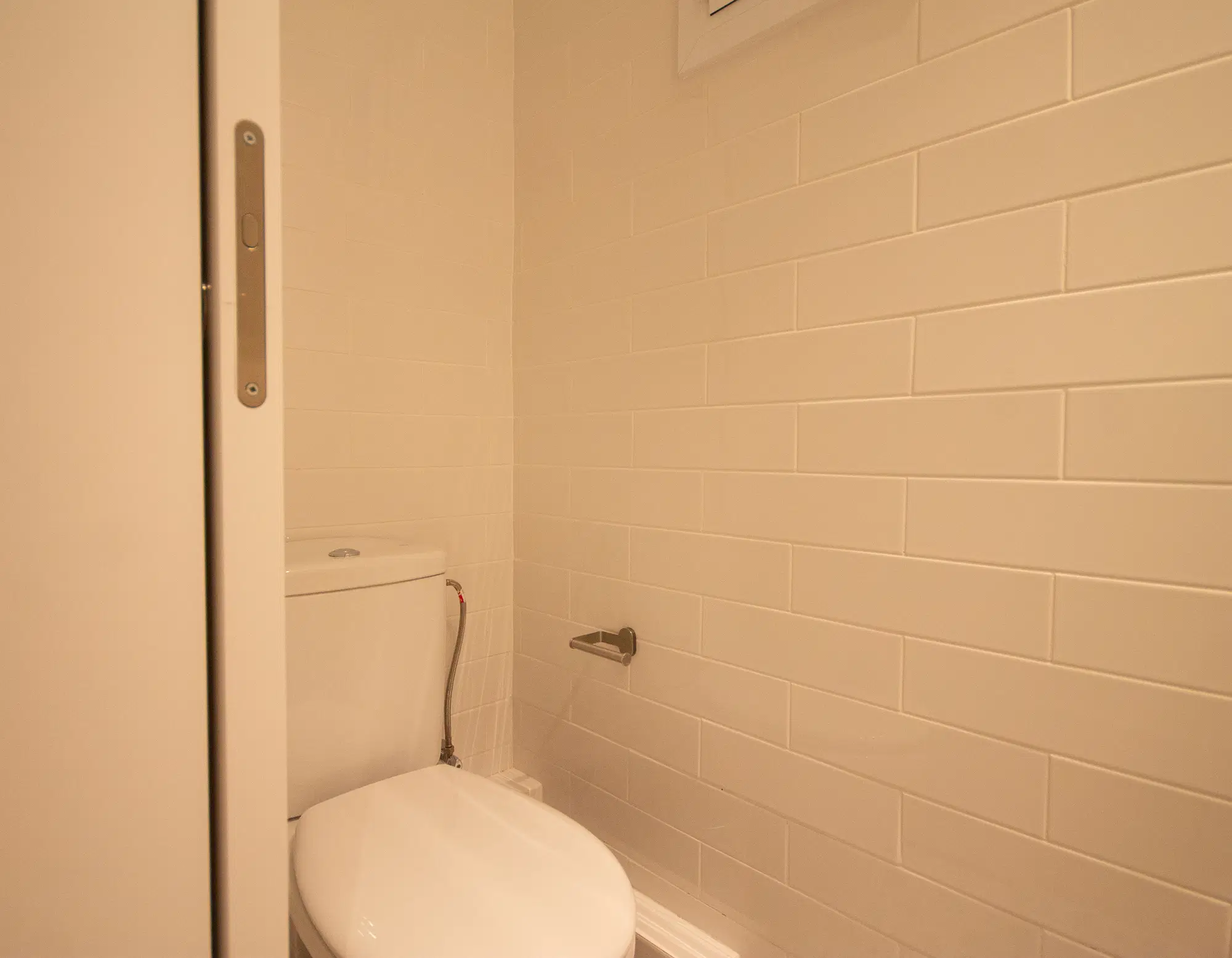 C/ De València 80 L'Eixample 2-2, Barcelona – Bathroom