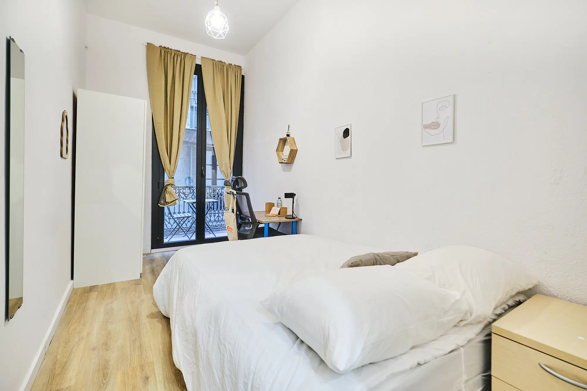 Carrer De La Mercè 26 Pr-2 Ciutat Vella, Barcelona – R0451
