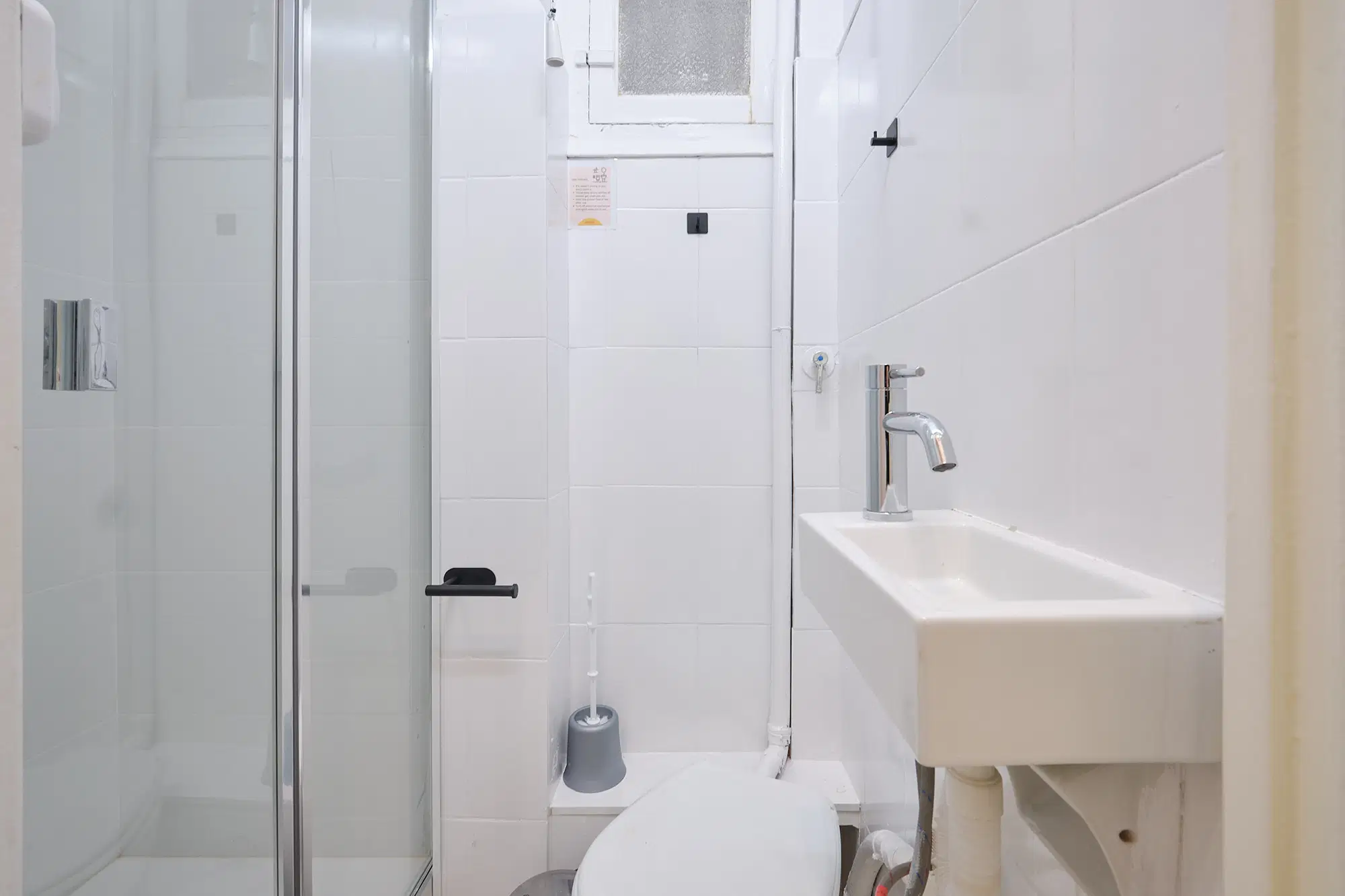 C/ De St. Antoni Maria Claret 20 1 C Gràcia, Barcelona – Bathroom