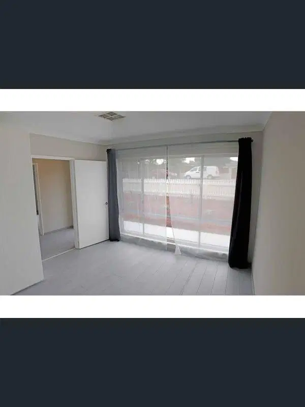 Room in a 4 Bedroom Apartment, 241A Gloucester Street, Victoria Park, Town of Victoria Park, 6100 – Room 2