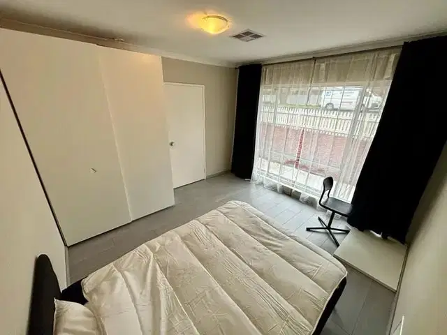 Room in a 4 Bedroom Apartment, 241A Gloucester Street, Victoria Park, Town of Victoria Park, 6100 – Room 4