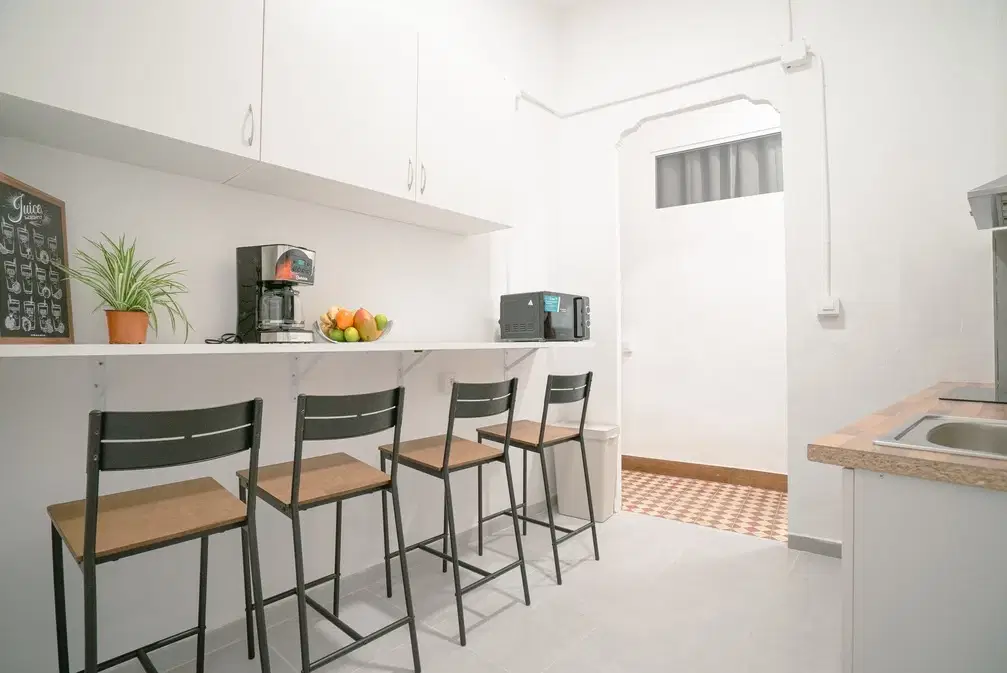 Almirante - Ciutat Vella, Valencia – Kitchen