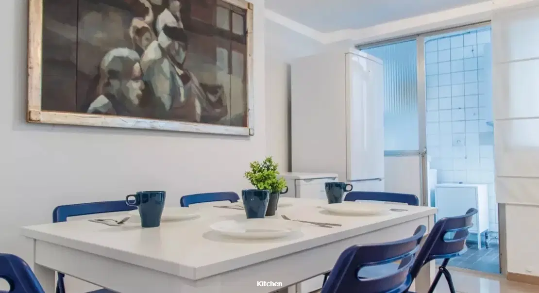 Cirilo Amoros, Valencia – Amenities