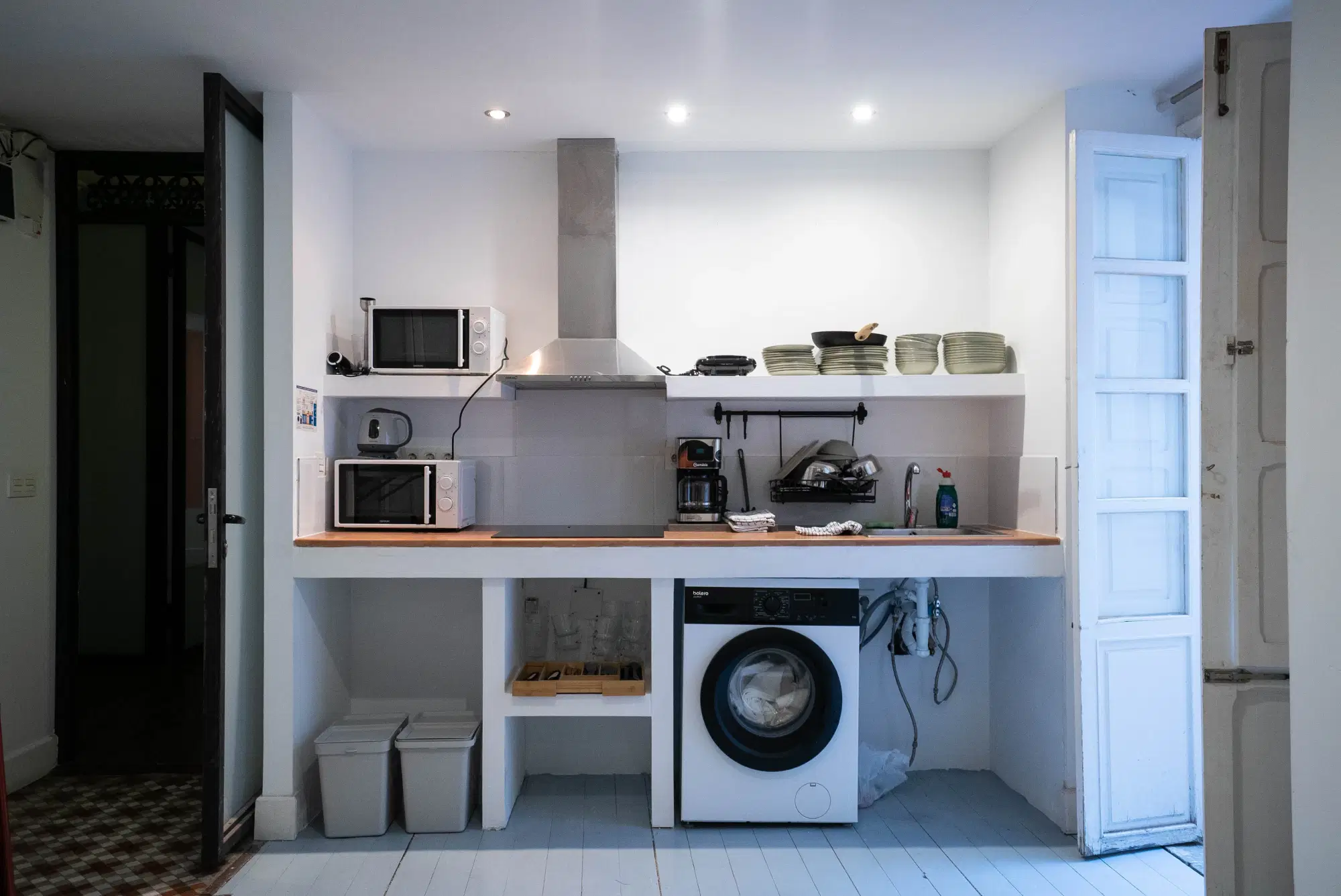 Almirante 2, Valencia – Kitchen