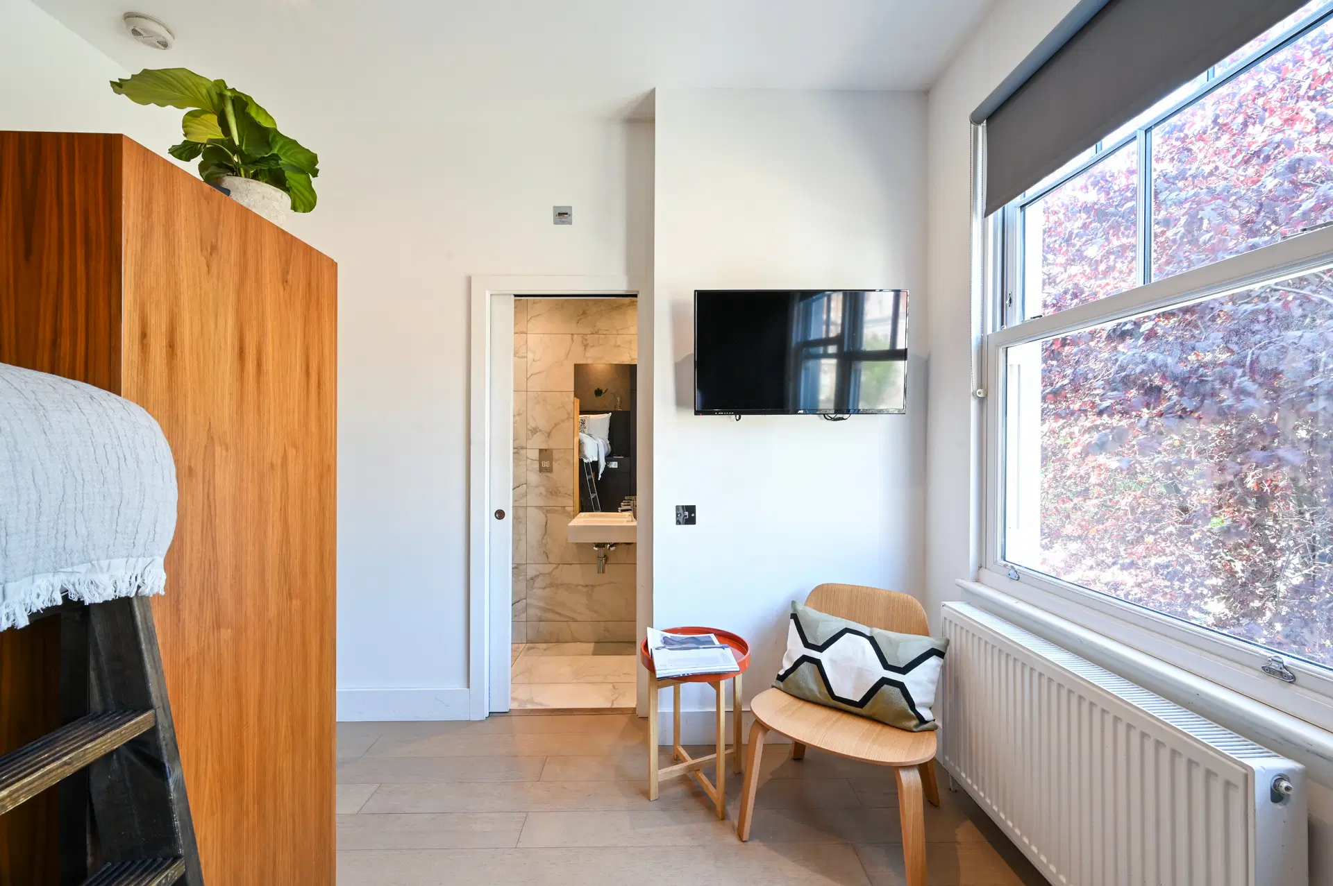 West Hampstead, London – Amenities