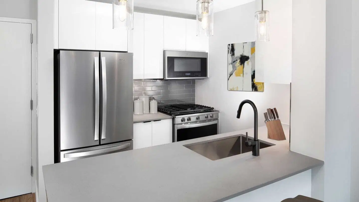 Avalon Bowery Place, New York City – Kitchen
