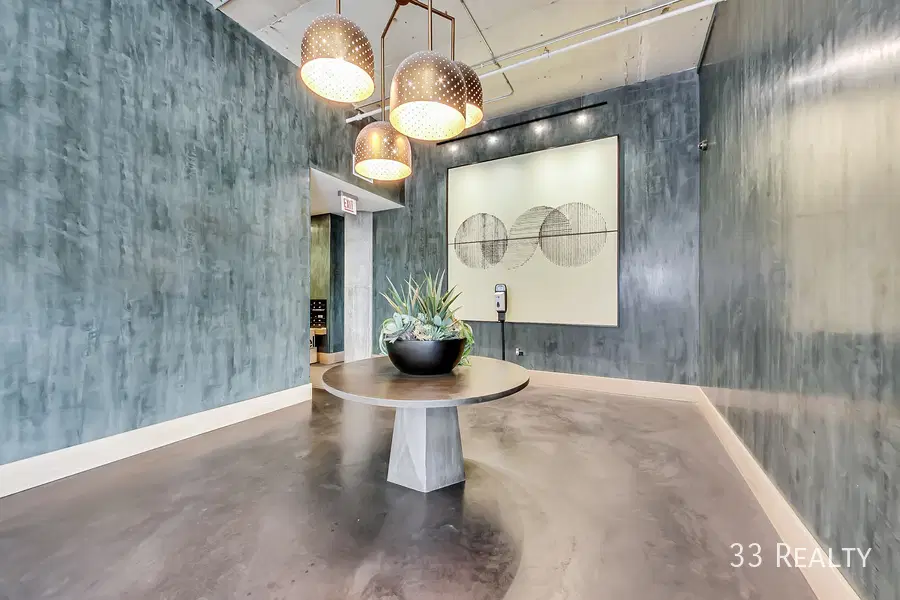 The Field’s Lofts, Chicago – Common Area