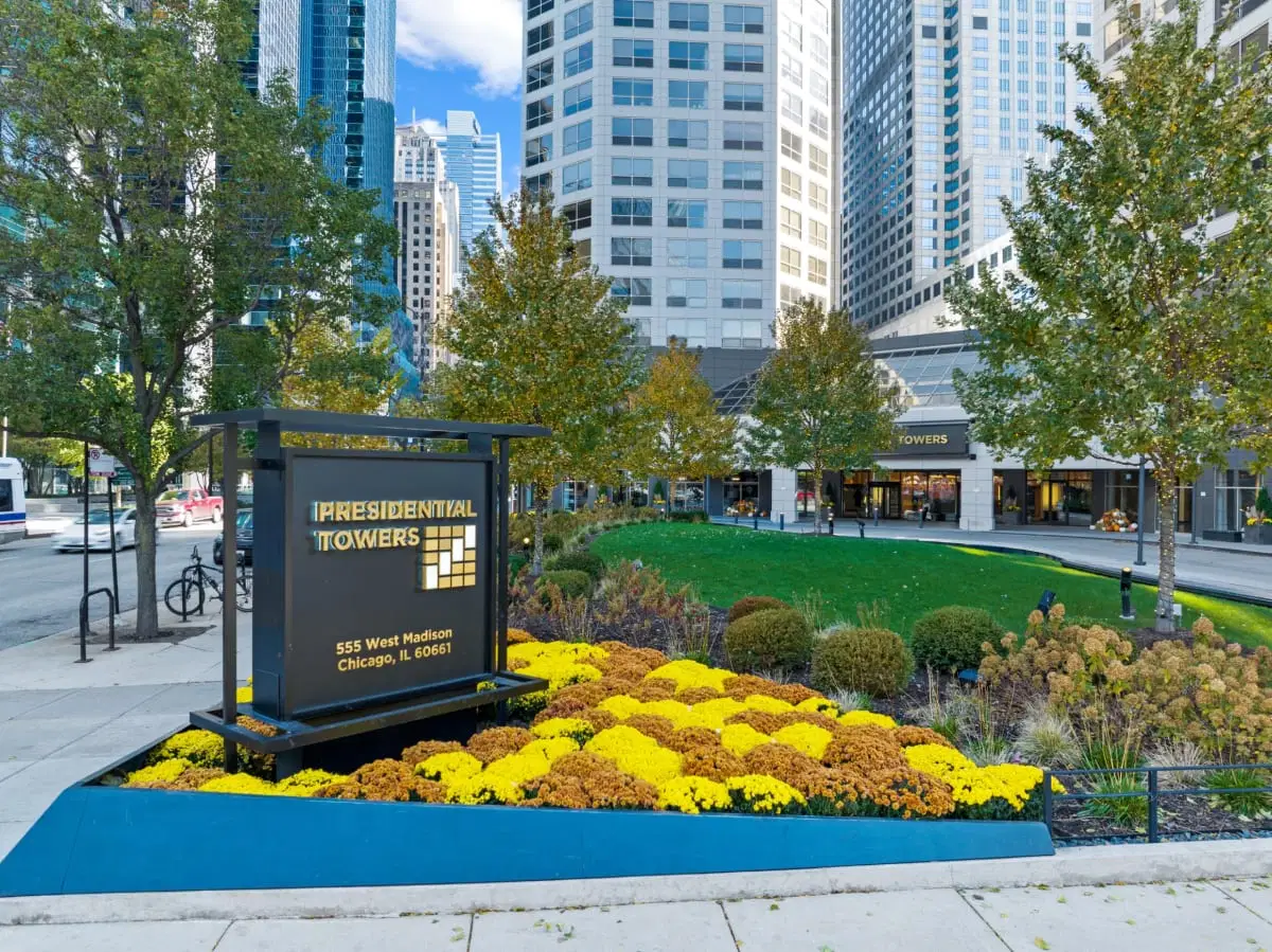 Presidential Towers, Chicago – Exterior
