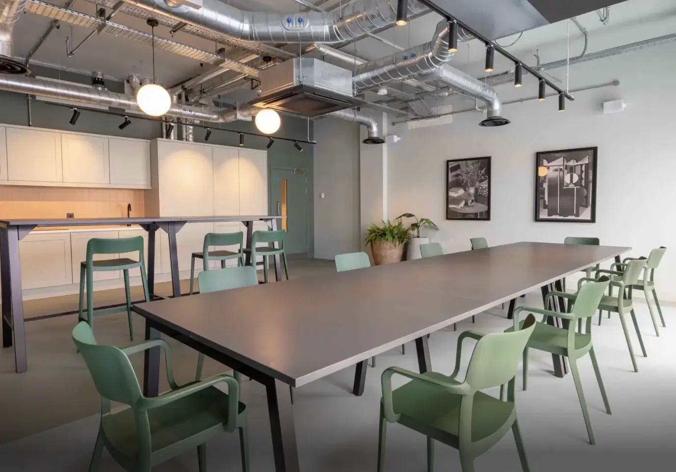 iQ Longwood Place, Warwick – Common Area