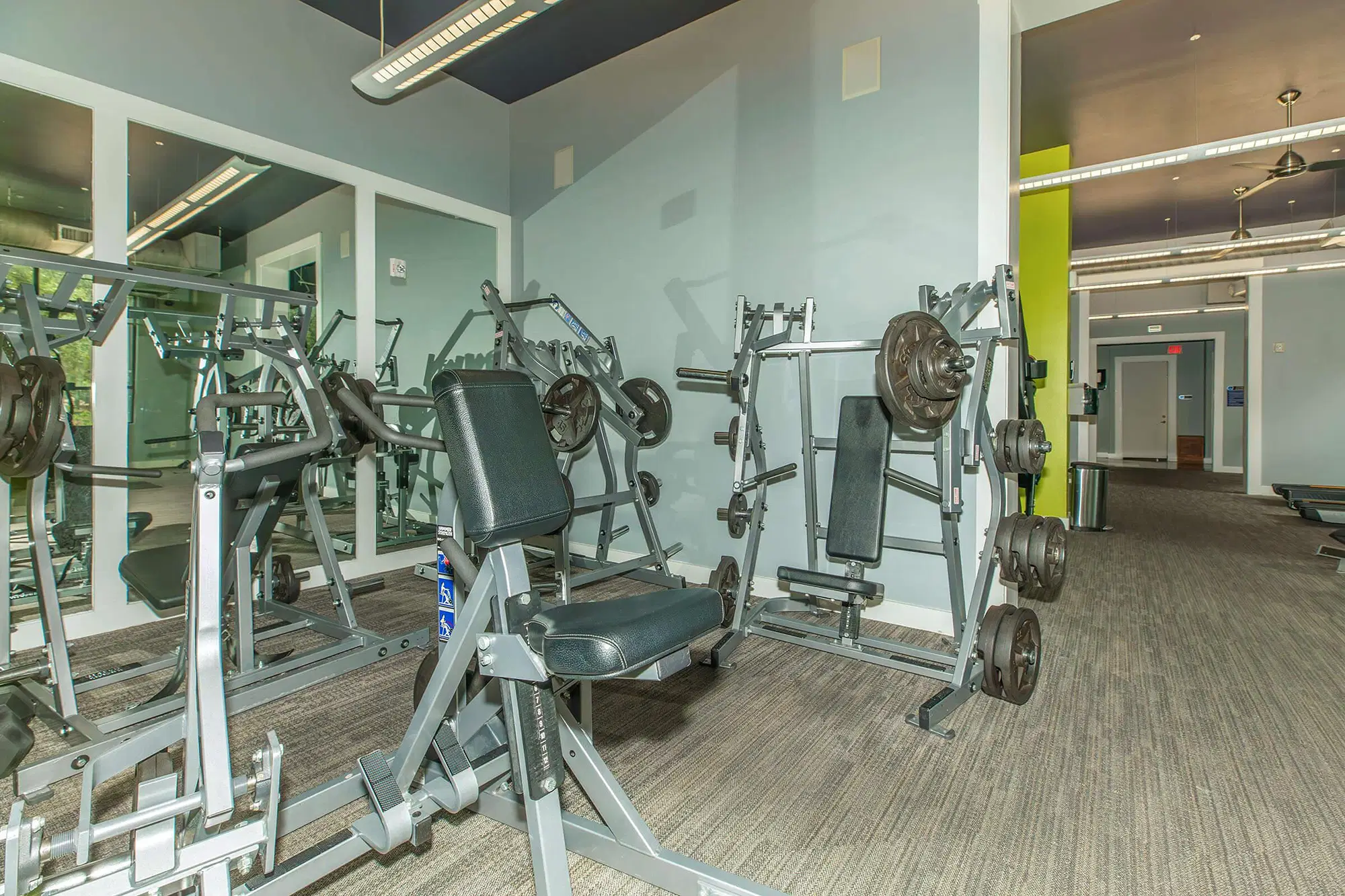 Park West, Dallas – Amenities