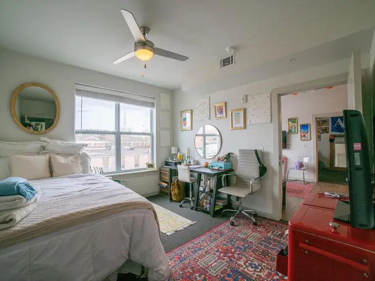 Yugo Fayetteville Dickson, Fayetteville – Room in a 2 Bed 2 Bath